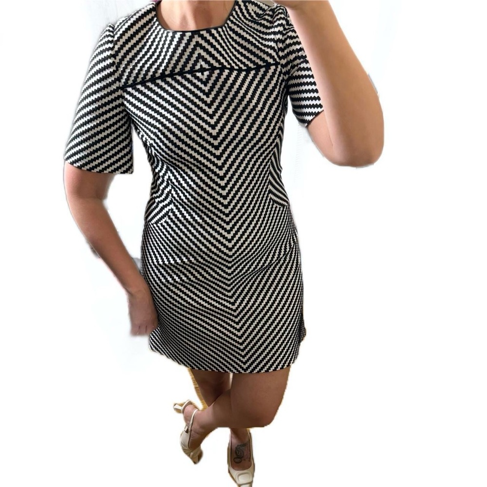 Karen Millen Black & White Patterned Dress